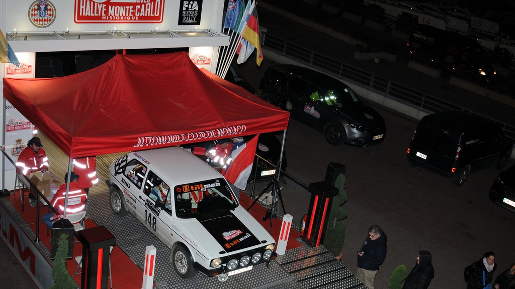 Start nr. 157 2022 Kim Kjærsgaard Frandsen og Jan Østergaard Nielsen på startrampen i Monaco inden De lange knives nat i 2020
(Foto: rallypics.dk – Viggo Johansen)